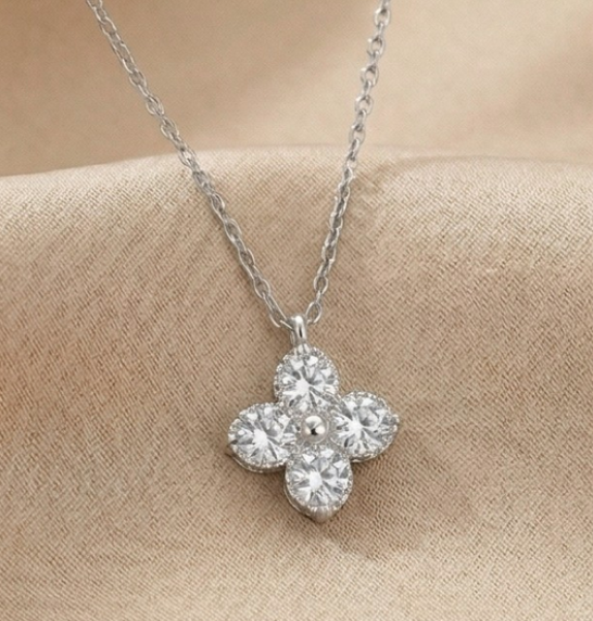 COLLAR DE TREBAL EN PLATA
